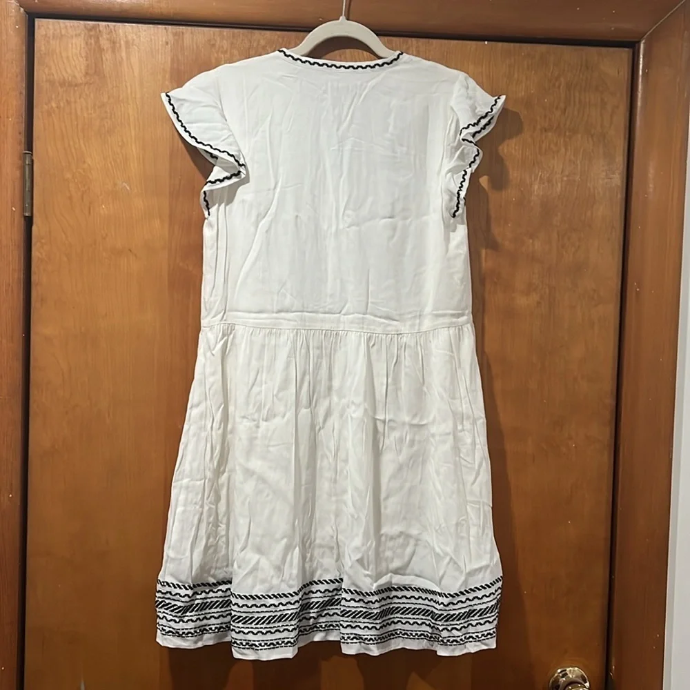 Ann Taylor White Black Embroidered Midi Dress Size MP - Picture 10 of 10